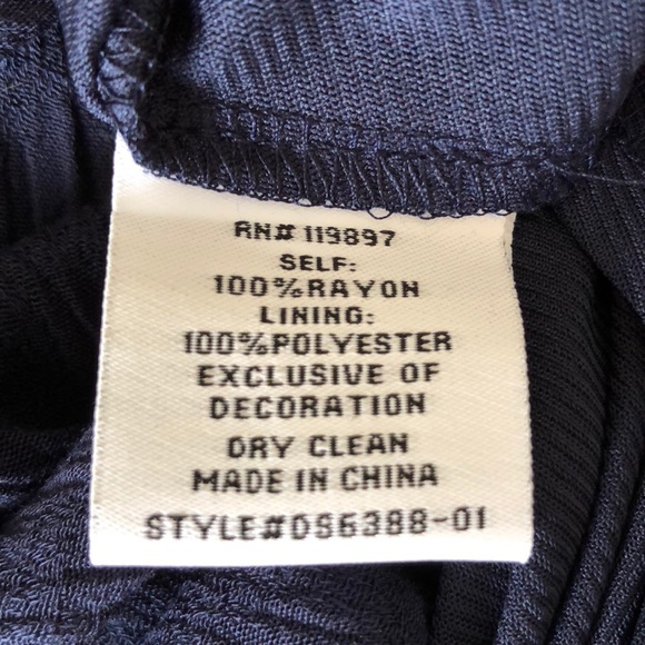 Last One!!❤️Get yours now! - Navy Dress❤️ - Picture 8 of 8